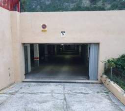 Garaje en venta  en Calle Viena Benidorm Alicante