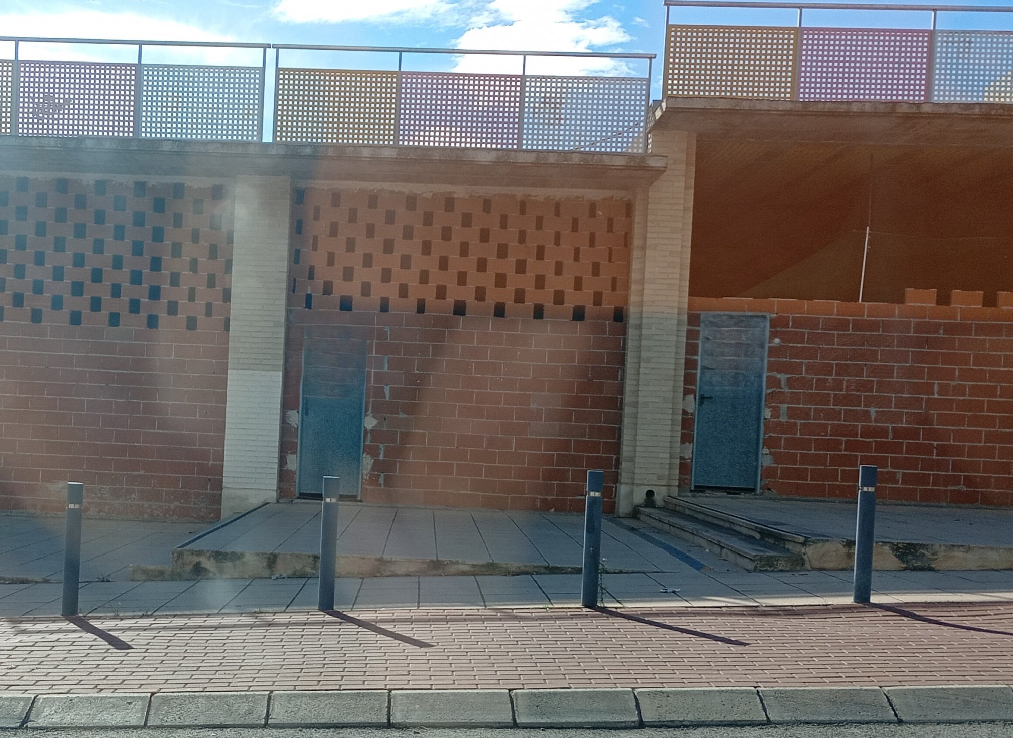 Local en venta en La Nucia, Alicante