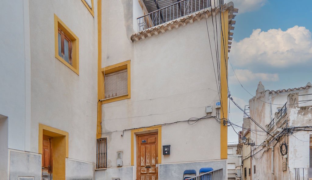 Unifamiliar Casa De Pueblo en venta  en Calle Empedrado, Moratalla, Murcia