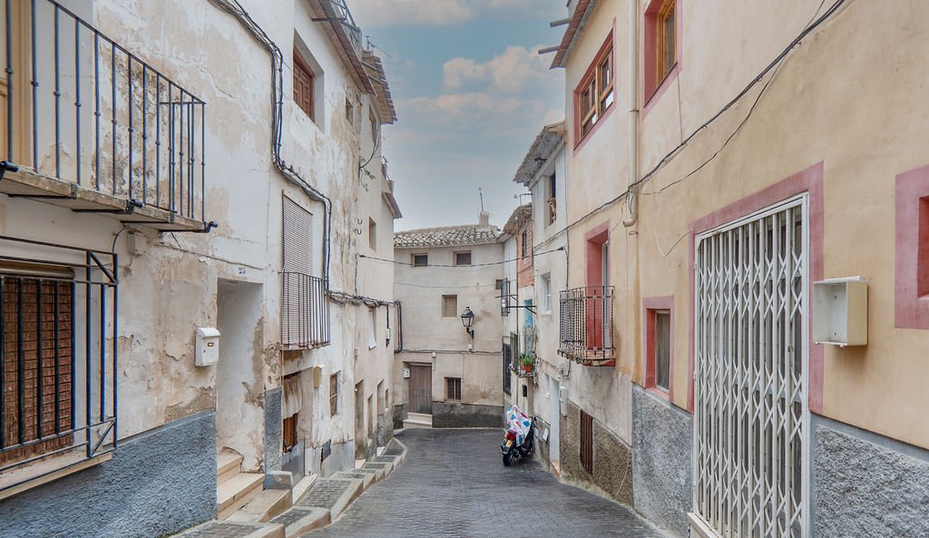 Unifamiliar Casa De Pueblo en venta  en Calle Empedrado, Moratalla, Murcia