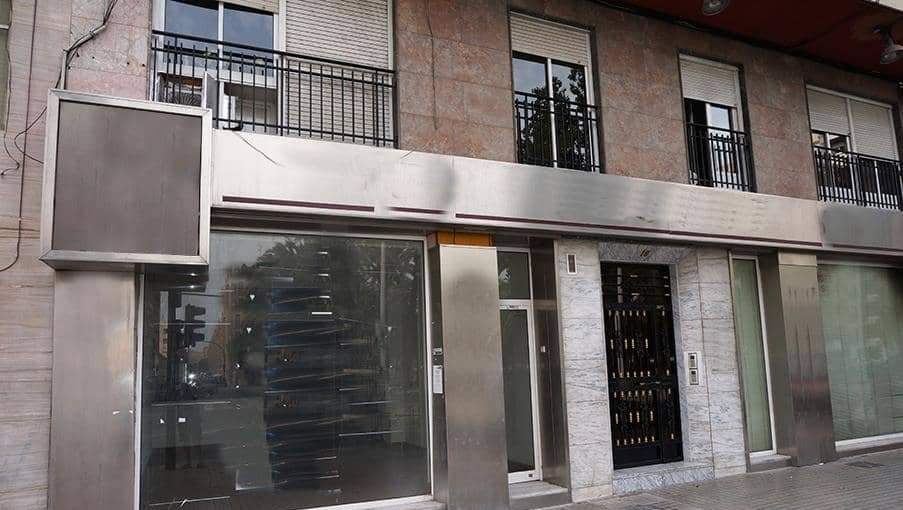 Local en venta en Avenida Alacant Elche Alicante