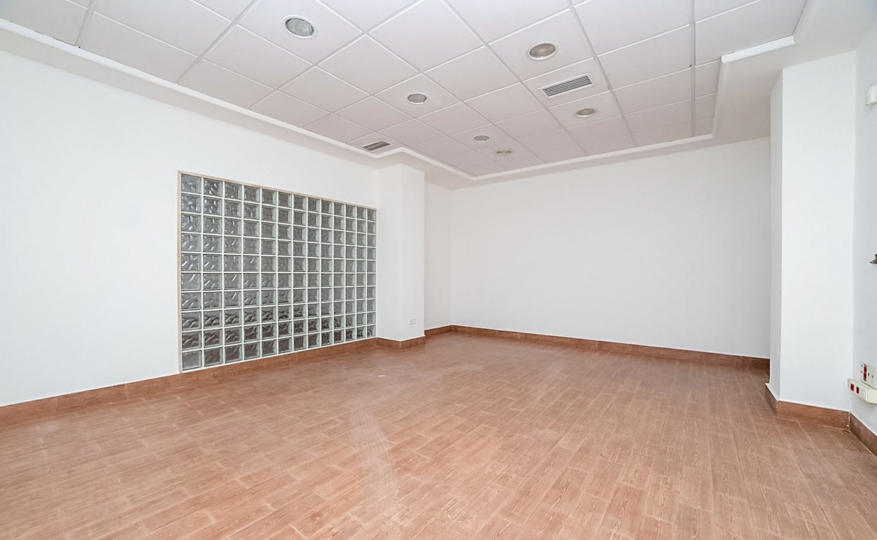 Local en venta en Avenida Alacant Elche Alicante