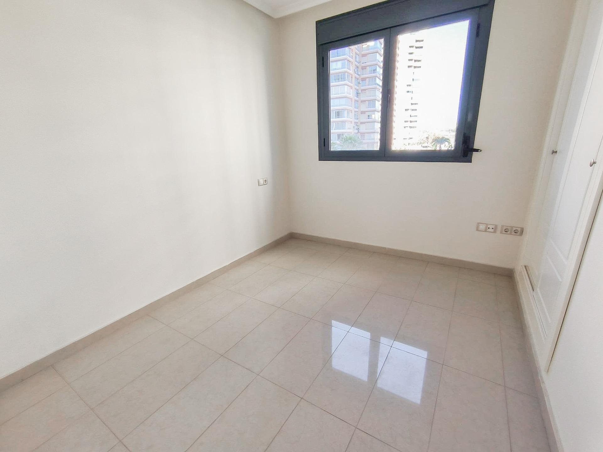 Apartamento en venta en Benidorm, Alicante