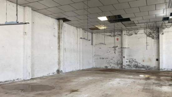 Nave Adosada en venta  en Calle Tractat Dalmizrra Campo De Mirra Alicante