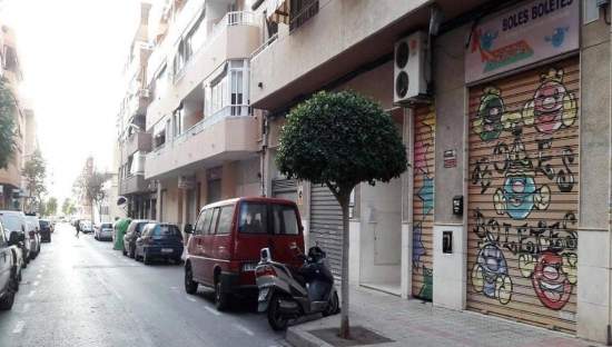 Local Comercial en venta  en Calle Mare De Deu Del Remei Mutxamel Alicante