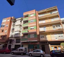 Piso en venta  en Calle Cruz De Piedra Yecla Murcia