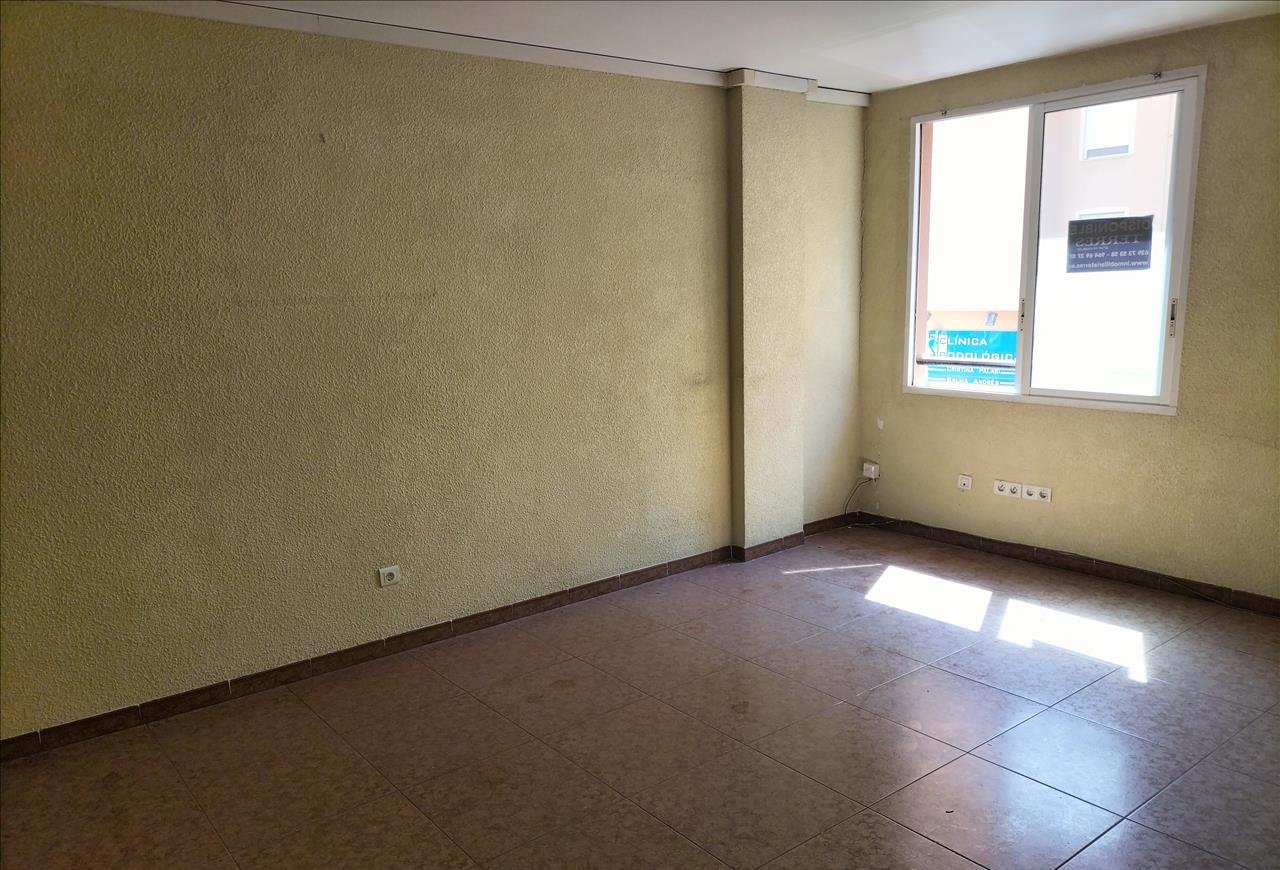 Local en venta en Vall De Uxó, Castellón