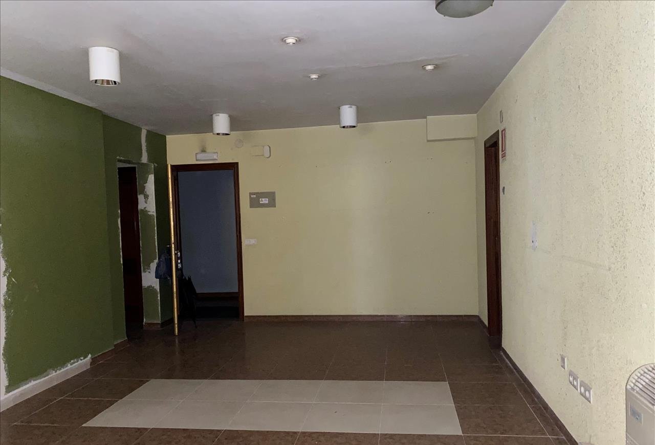 Local en venta en Vall De Uxó, Castellón