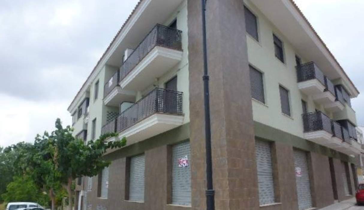 Garaje en venta  en Calle Emilio Estrela, Enguera, Valencia