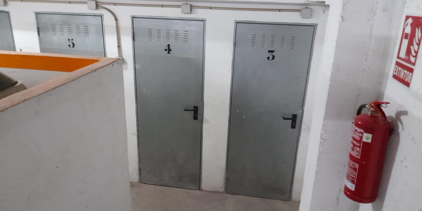 Pisos con garaje y trastero en C de la Concordia, Llíria Valencia