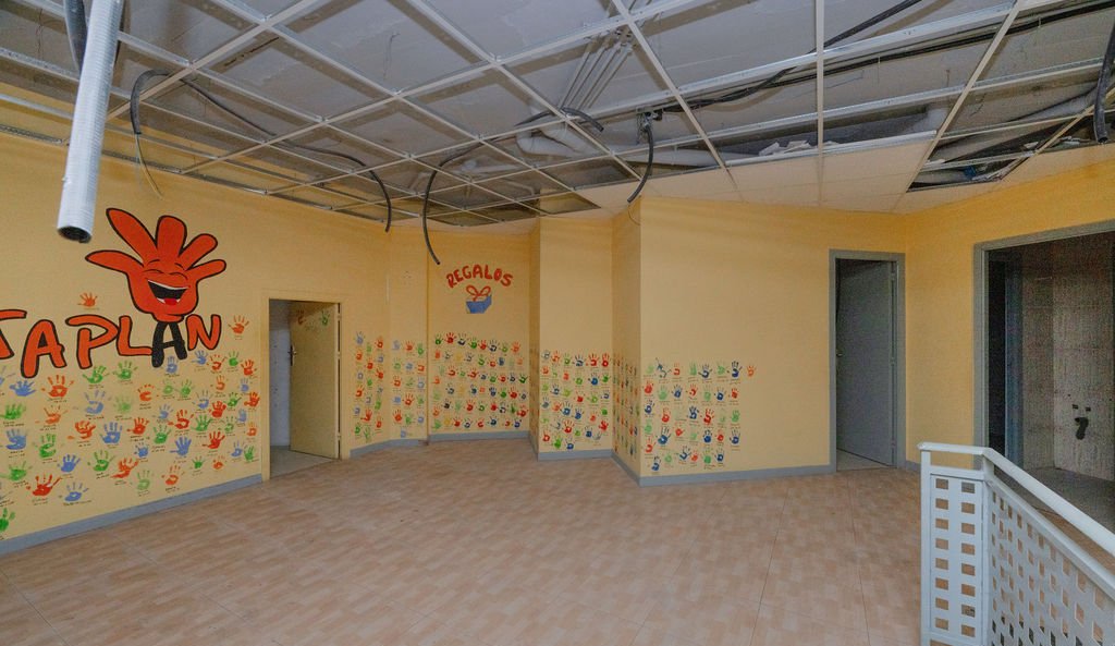 Local Comercial en venta  en Calle Sant Joan Bosco El Campello Alicante