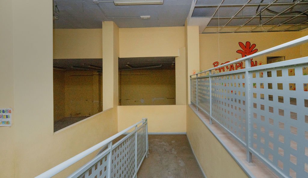 Local Comercial en venta  en Calle Sant Joan Bosco El Campello Alicante