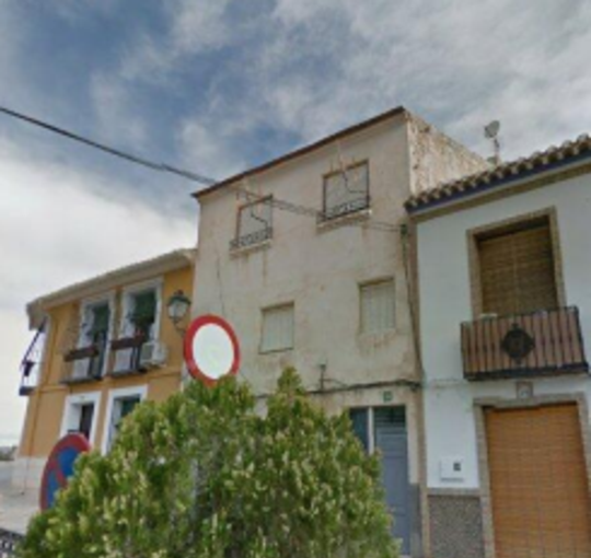 Descubre chal por 27600 en cpavia en Cieza