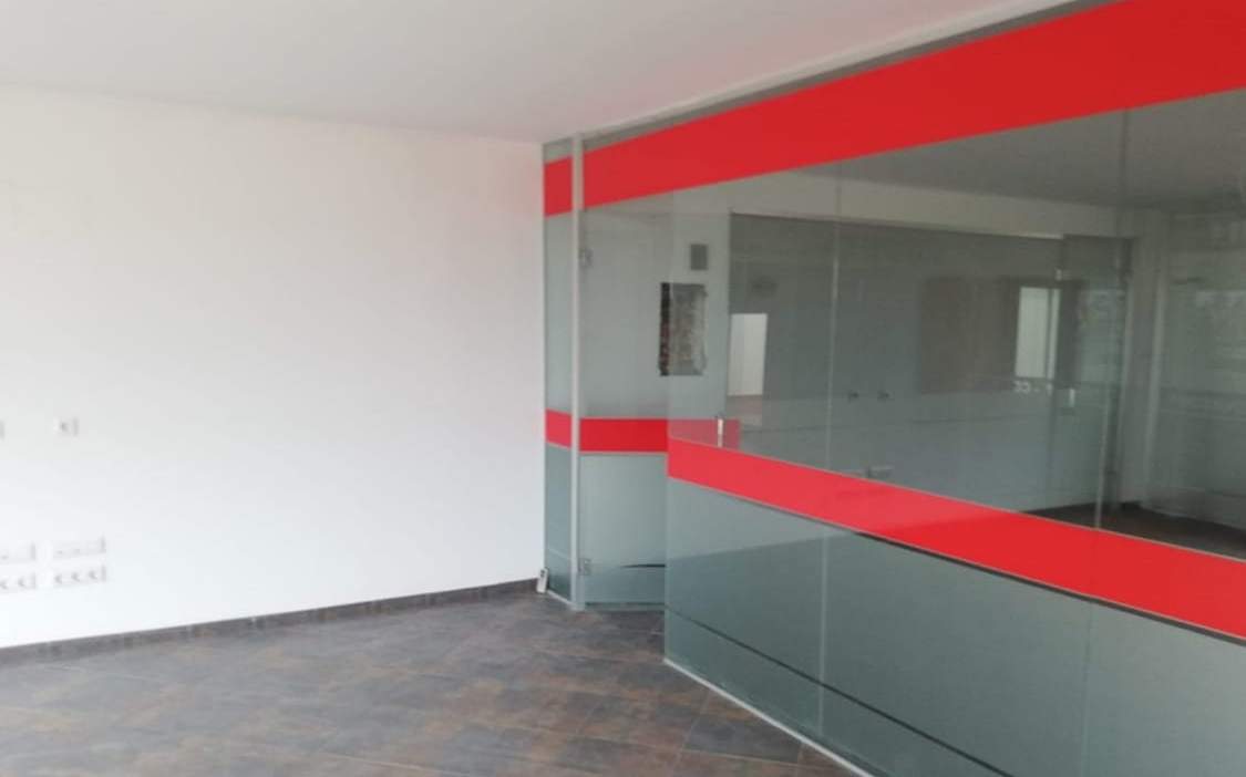 Oficina en venta  en Avenida Valencia El Verger Alicante