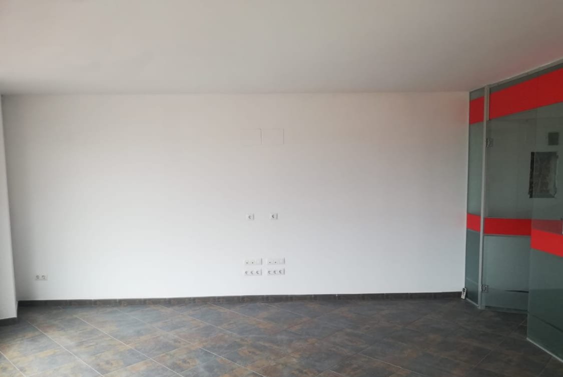 Oficina en venta  en Avenida Valencia El Verger Alicante