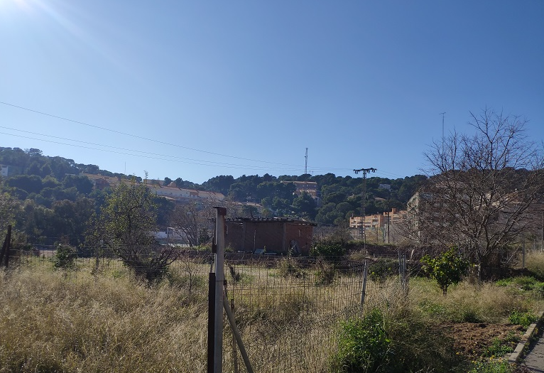Suelo urbano residencial a la venta en cpoligono 35 parcela Serra por 49000 de 801m