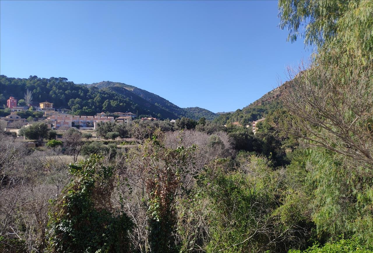 Suelo urbano residencial a la venta en cpoligono 35 parcela Serra por 49000 de 801m