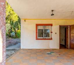 Chalet independiente en Urb. Pla de Pavia