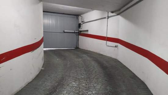 Garaje en venta  en Calle Guarda Jurado, Elche, Alicante
