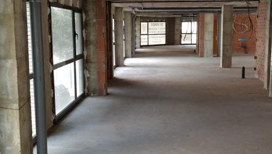 Descubre local comercial por 447000 con 429m en perfectas condiciones en cquevedo en Castelln de la PlanaCastell de la Plana