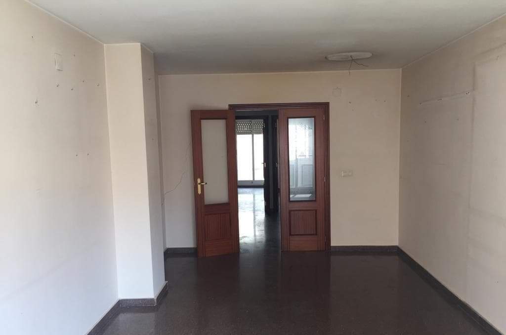 Piso en venta  en Calle Vistabella Alcoy Alicante