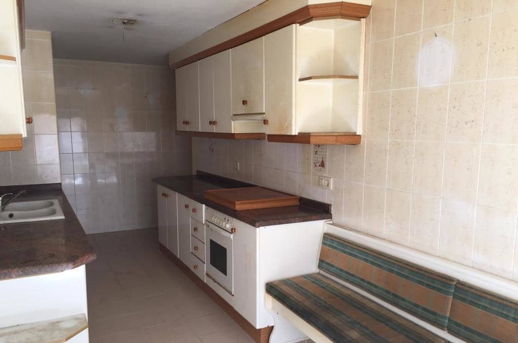 Piso en venta  en Calle Vistabella Alcoy Alicante