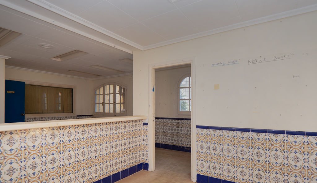 Local en venta en Calle Cipreses Cartagena Murcia