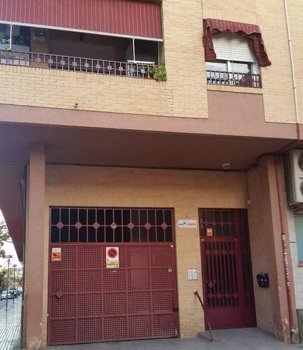 Garaje en venta  en Avenida Burgos Murcia Murcia