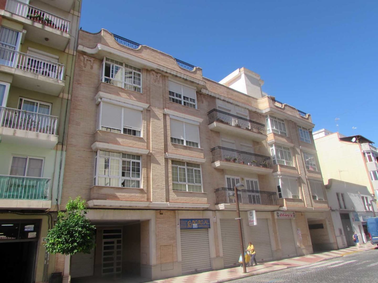 Garaje en venta en Algemesí, Valencia