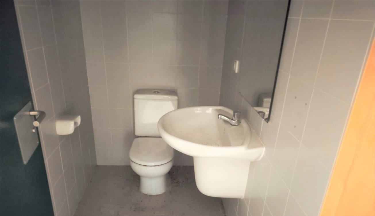 Local en venta en Calle Pintor Sorolla, Bajo, 12006, Castellón De La Plana Castellón