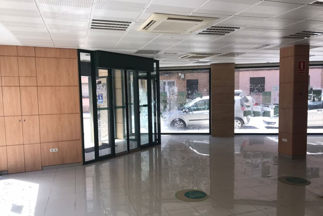Local en venta en Calle Pintor Sorolla, Bajo, 12006, Castellón De La Plana Castellón