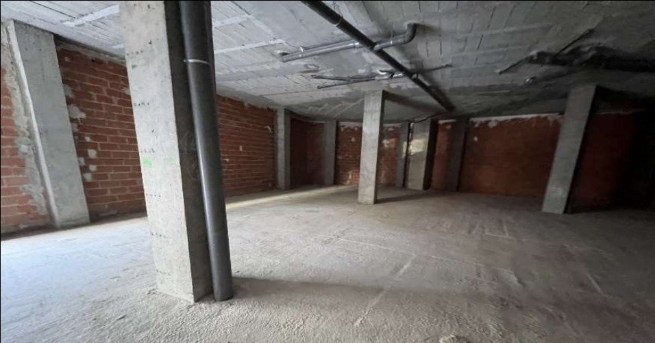 Local situado en Alberic