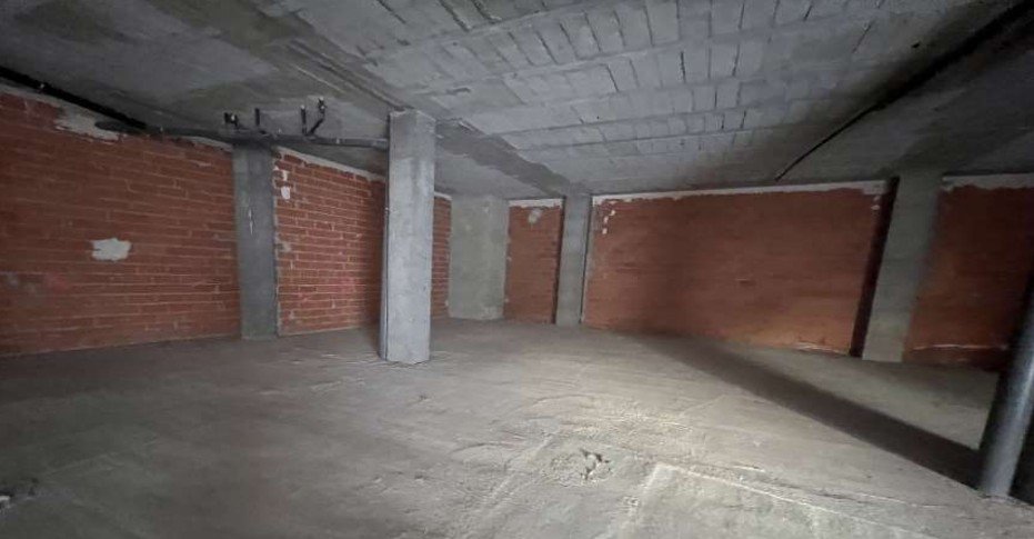 Local situado en Alberic