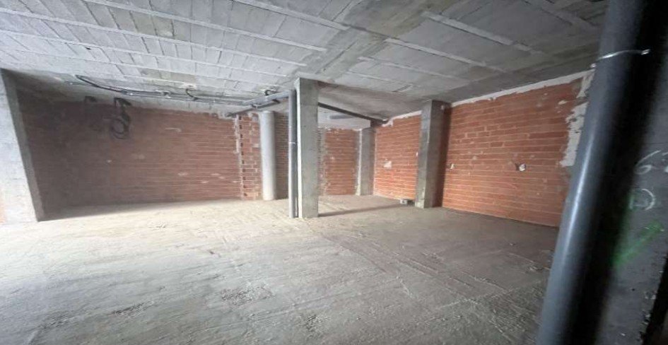 Local situado en Alberic