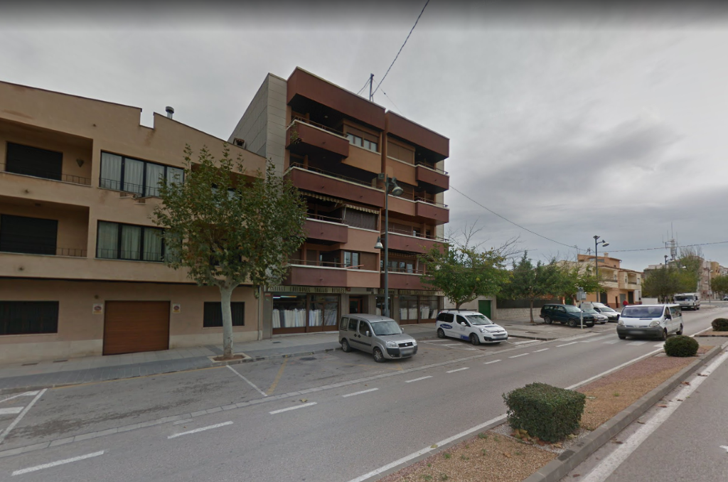 Garaje en venta  en Avenida Pais Valencia Cocentaina Alicante