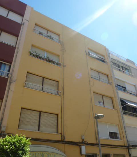 Piso en venta  en Calle Cesar Cataldo Benicarl Castelln