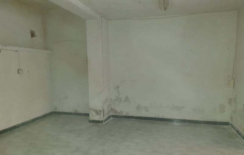 Local comercial disponible en calle pintor jose ribera Gandia por 36000 con 37m en condiciones de restauracin