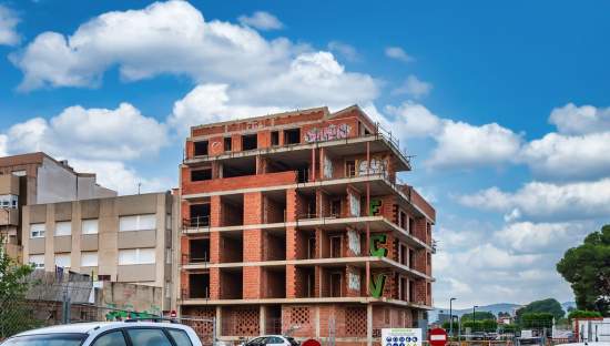 Edificio en construcción en C de Madrid