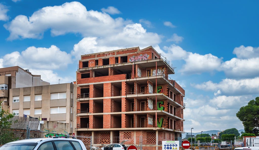 Edificio en construcción en C de Madrid