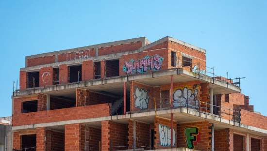 Edificio en construcción en C de Madrid