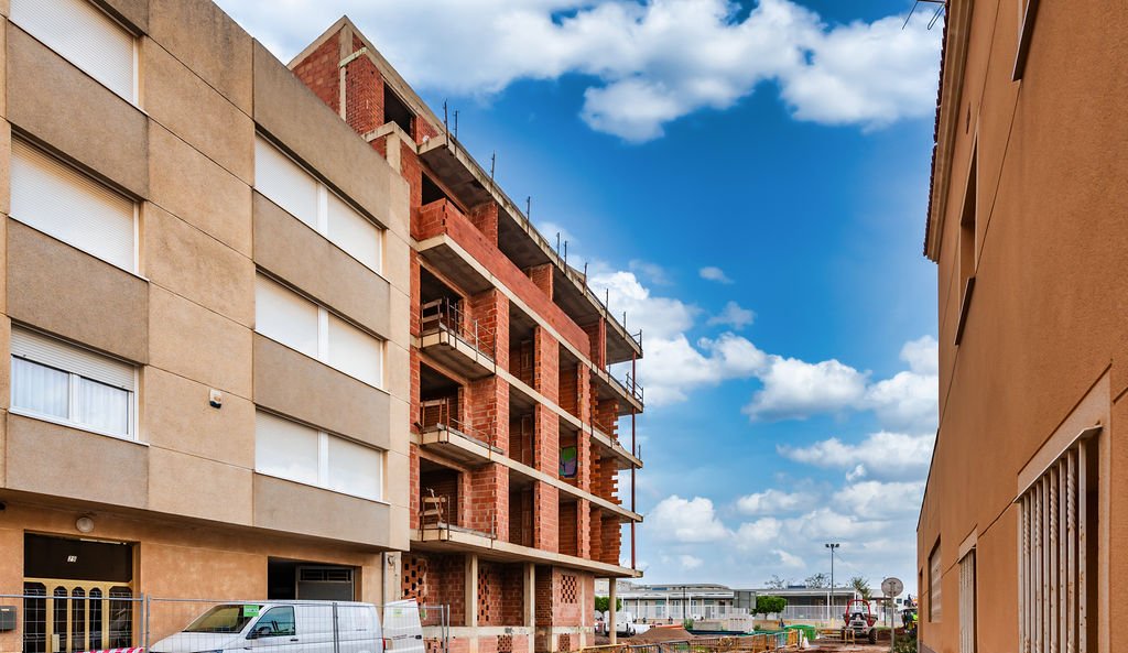 Edificio en construcción en C de Madrid