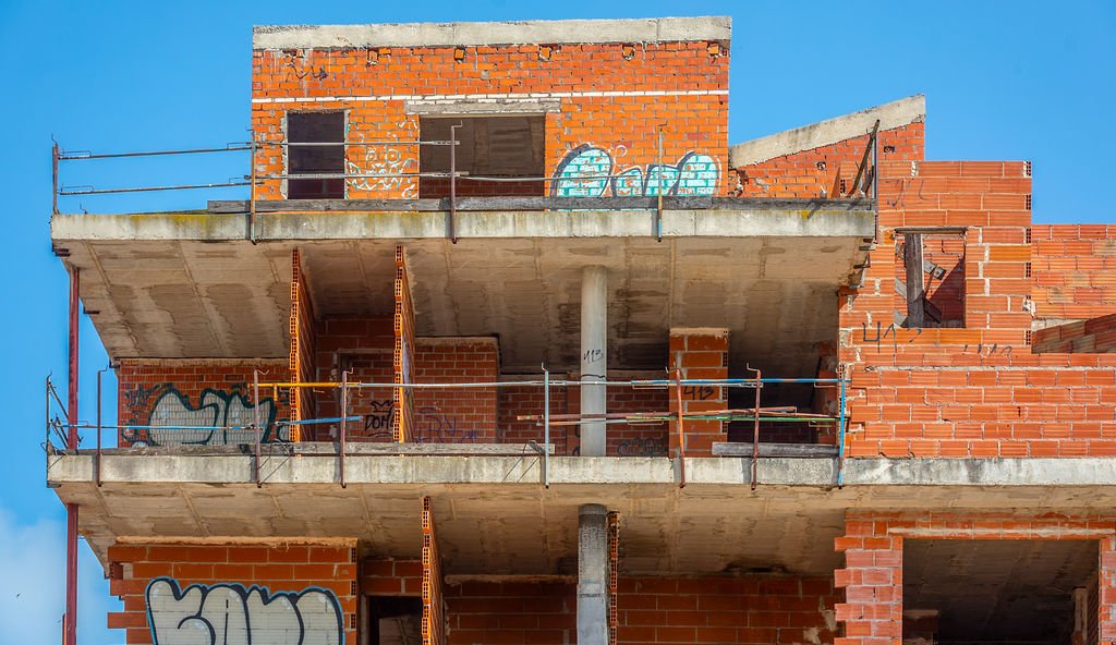 Edificio en construcción en C de Madrid