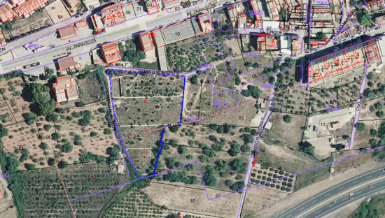 Se oferta suelo urbano idustrial en cnmero 8 en Borriol por 8000 con 6839m