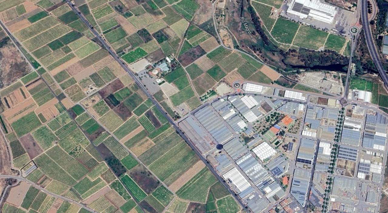 Terreno en venta en , Valencia