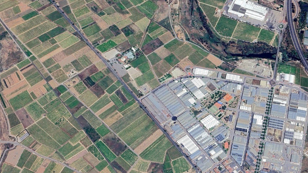 Terreno en venta en , Valencia