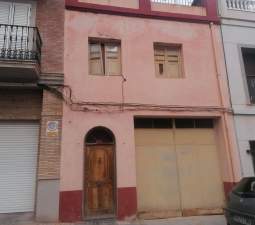 Casa Adosada en venta en Vall De Uxó, Castellón