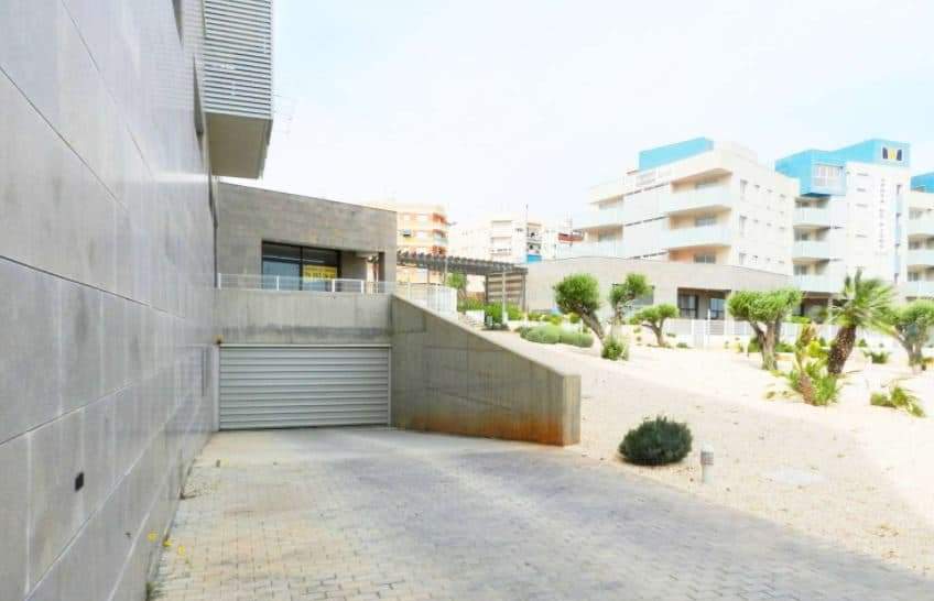 Garaje en venta  en Ronda De Joan Fuster, Almenara, Castellón