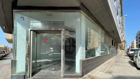 Garaje en venta  en Avenida Libertad Benicarl Castelln