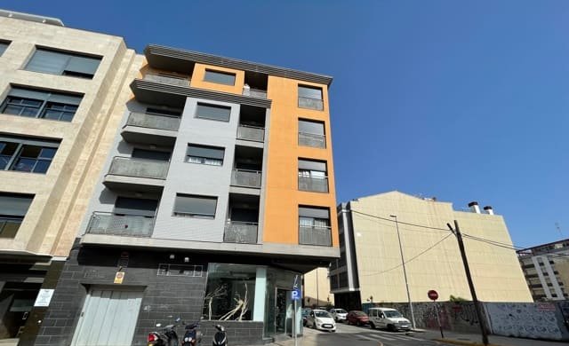 Garaje en venta  en Avenida Libertad Benicarl Castelln