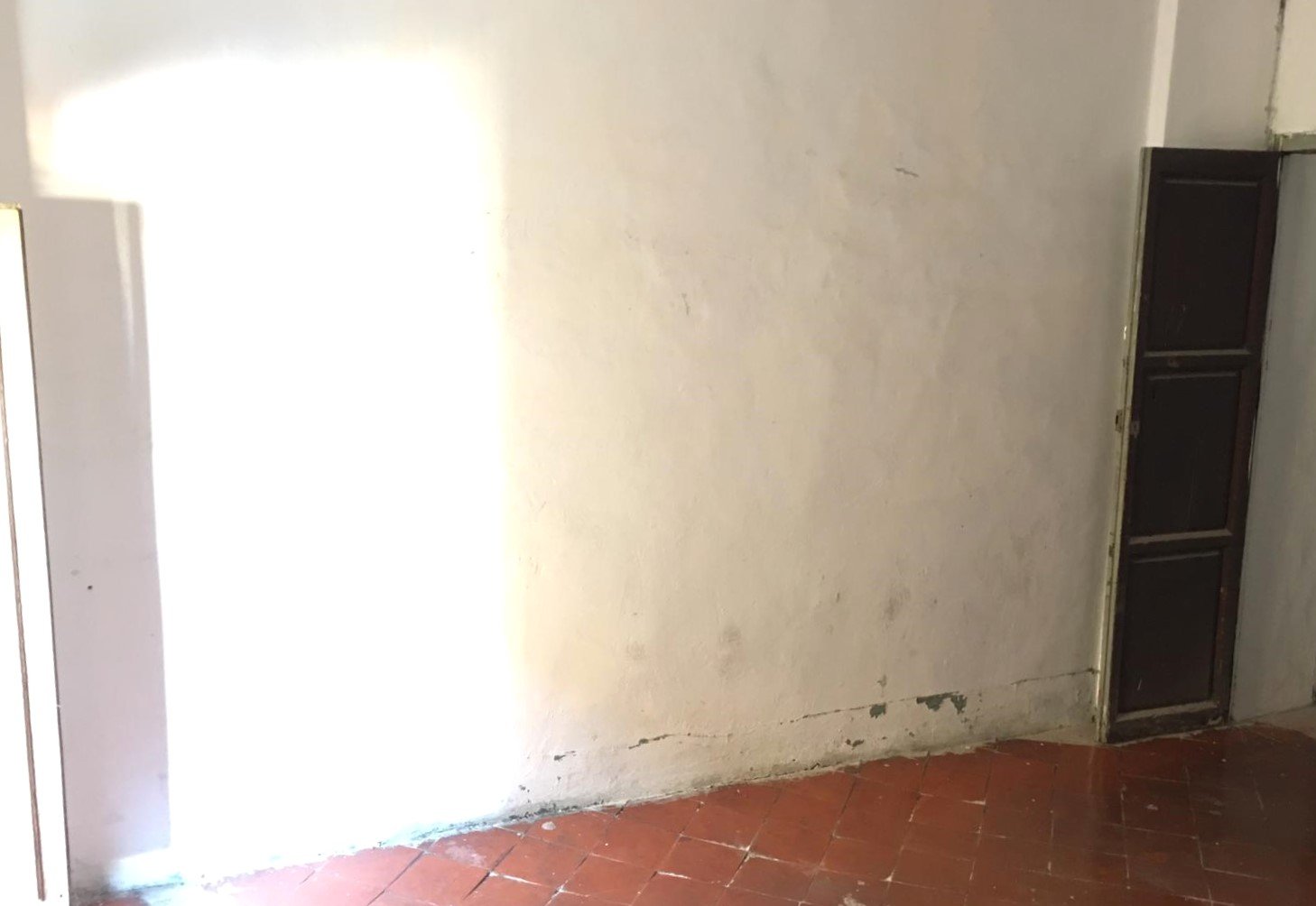 Casa en venta por 60000 con 54m y una habitacion en calle d amunt en Ontinyent